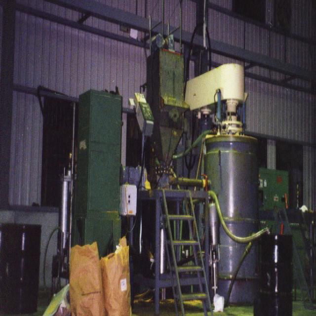 平版油墨全套自動化1噸桶50HP研拌機 平版油墨全套自動化1噸桶50HP研拌機